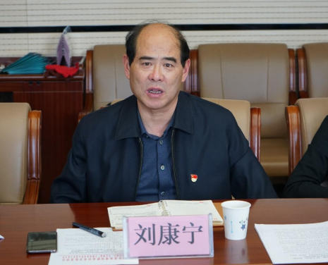 15743985355dd76a4789544.jpg 对标党章党规找准差距 确保检视问题深刻到位——“不忘初心、牢记使命”主题教育简报第77期_Page8_Image2.jpg
